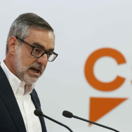 El secretario general de Ciudadanos (Cs), José Manuel Villegas, durante la rueda de prensa que ofreció este jueves en la sede de su formación para analizar la actualidad de una semana . EFE/Paco Campos