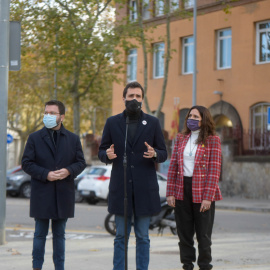 Torrent en un parlament a les portes de la presó de Wad Ras on han visitat a Carme Forcadell, juntament amb Aragonès i Vilagrà.