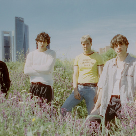 Los integrantes de Carolina Durante. De izquierda a derecha: Juan Pedrayes (batería), Diego Ibáñez (voz), Mario del Valle (guitarra) y Martín Vallhonrat (bajo).
