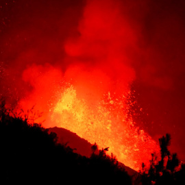 Perspectiva del volcán desde el municipio de El Paso, en La Palma, a 30 de septiembre de 2021.