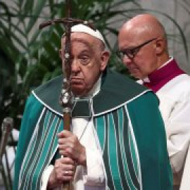 Una cumbre vaticana poco concluyente cuestiona el impulso del Papa