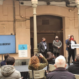 Diversos partits i entitats independentistes reclamen l'aprovació d'una Llei d'amnistia en un acte unitari a la presó Model.