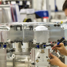 Cada vez menos jóvenes menores de 25 años están optando por trabajar por cuenta propia. EFE