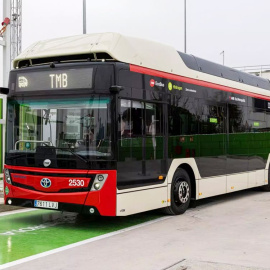 Barcelona ya cuenta con su primer autobús eléctrico de hidrógeno verde