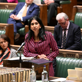 La ministra de Interior británica, Suella Braverman, interviene en la Cámara de los Comunes el pasado 17 de enero de 2023.