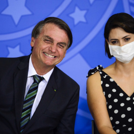 26/12/2020. La primera dama, Michelle Bolsonaro, y su marido, Jair Bolsonaro. - Agência Brasil