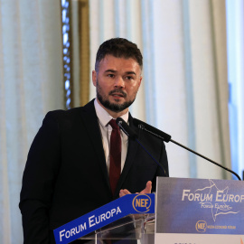 Gabriel Rufián reta al Gobierno a que sea el Congreso quien decida sobre el envío de tanques a Ucrania: "Es lo que tiene la democracia"