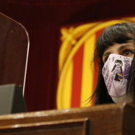 La nova secretària segona de la Mesa del Parlament, Aurora Madaula, després de ser escollida.