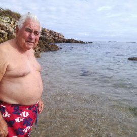 Manuel Alonso Losada en la playa de San Roque, A Coruña/ A.V.