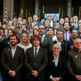Puigdemont reaparece en Bruselas en un acto con 200 alcalde independentista catalanes / REUTERS