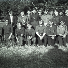 Milicianos fascistas en Cangas. / NOMES E VOCES