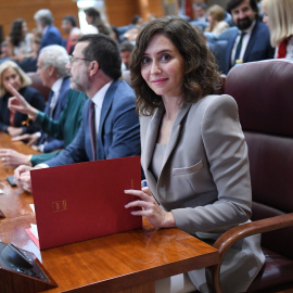 La presidenta de la Comunidad de Madrid, Isabel Díaz Ayuso, durante el pleno de su investidura, en la Asamblea de Madrid, a 21 de junio de 2023.