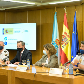 El jefe superior de Policía de Galicia, José Luis Balseiro; el delegado del Gobierno en Galicia, José Miñones; la subdelegada del Gobierno en A Coruña, María Rivas; el comisario jefe de la brigada provincial de la policía judicial de la Jefatura Su