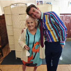 Imagen de archivo, Mercedes López con su compañero en Camera Café, Arturo Valls.