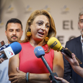 La diputada nacional electa por Coalición Canaria, Cristina Valido, atiende a los medios junto al secretario general de Coalición Canaria, Fernando Clavijo, a 24 de julio de 2023