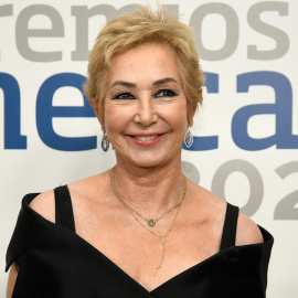 Ana Rosa Quintana asiste a una entrega de premios, a 10 de noviembre de 2022, en Madrid.