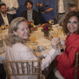 Nadia Calviño y María Jesús Montero, este jueves.