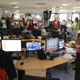 Protesta de la redacción de TVE por la cobertura del 1-O realizada por la cadena pública.