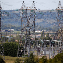 Torres de alta tensión. REUTERS