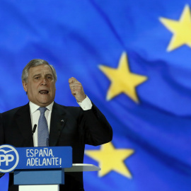 El presidente del Parlamento Europeo (PE), el conservador Antonio Tajani, durante su intervención en la segunda jornada del XVIII Congreso nacional del PP, en la Caja Mágica de Madrid. EFE/JuanJo Martín