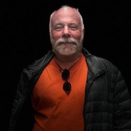 Ramón Lobo: "Vivimos en el clic y el like, y la vida es otra cosa"