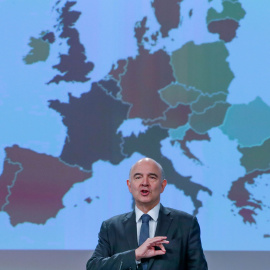 El comisario de Asuntos Económicos y Monetarios, Pierre Moscovici, en la presentación de las últimas previsiones de la Comisión Europea, en Bruselas. REUTERS/Yves Herman