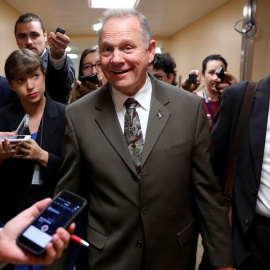 Roy Moore, hace unos días en el Capitolio, en Washington. REUTERS/Jonathan Ernst