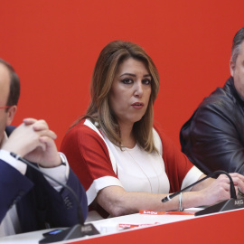 El líder de los socialistas catalanes, Miquel Iceta y la líder andaluza, Susana Díaz, durante la reunión del Consejo de Política Federal del PSOE. EFE/Chema Moya