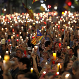 Imatge de la manifestació d'aquest dimarts a Barcelona per la llibertat de Jordi Sànchez i Jordi Cuixart