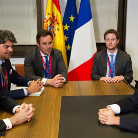 Mariano Rajoy y Enmanuelle Macron, en Bruselas. / EFE