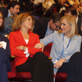 María Dolores de Cospedal junto a Cristina Cifuentes en el congreso regional del PP de Madrid