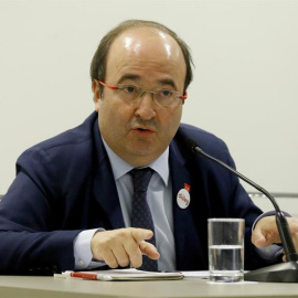 El primer secretario del PSC, Miquel Iceta, este martes en el Club Siglo XXI, en Madrid. EFE/Paco Campos