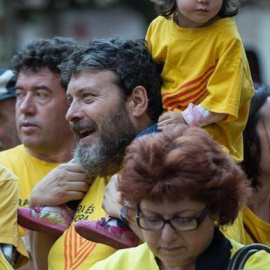 El professor de l'Institut de Tremp Manel Riu, denunciat per la Guàrdia Civil per incitació a l'odi, en una manifestació de l'11S./ Facebook Manel Riu