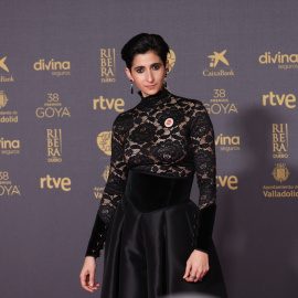 La actriz Alba Flores posa en la alfombra rosa previa a la gala de la 38 edición de los Premios Goya. / Europa Press