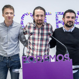 Pablo Iglesias, Íñigo Errejón y Ramón Espinar, antes de anunciar su acuerdo para las primarias de la Comunidad de Madrid. DANI GAGO/PODEMOS