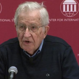 El lingüista i activista polñític Noam Chomsky, en una imatge d'arxiu. | MIT