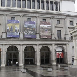 Fachada del Teatro Real de Madrid.- EFE