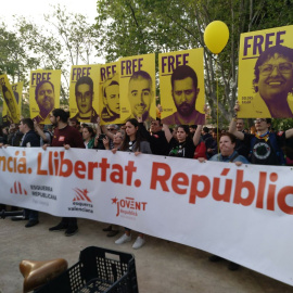Manifestants a València reclamen la llibertat de presos polítics / ERC
