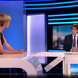 El president de la Generalitat, Carles Puigdemont, als estudis de la televisió pública belga RTBF