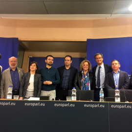 Lola Sánchez, Josep-Maria Terricabras, Izaskun Bilbao, Gabriel López, Alejandro Caballero, Maria Asunción Gómez, Fernando Aguilar, Javier Couso y Estefanía Torres, en el Parlamento Europeo.