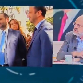 El tertuliano Francisco Pomares en el momento de ser censurado en directo.