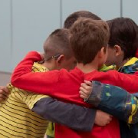 Arrenca el curs escolar 2023-2024 amb menys alumnes i més docents que mai