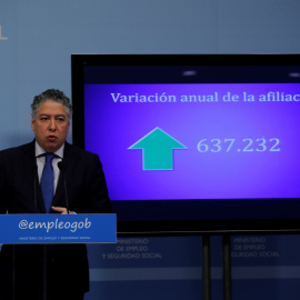 El secretario de Estado de Seguridad Social, Tomás Burgos, durante la rueda de prensa para presentar los datos de paro y afiliación de noviembre. EFE/ Juan Carlos Hidalgo