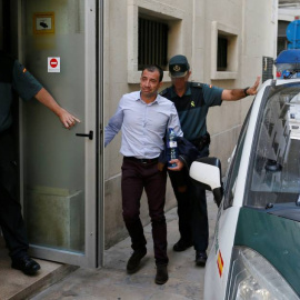 El Guardia Civil acusado de intentar matar con veneno a una compañera, a su marido y a su hijo de 3 años. EFE/Manuel Lorenzo.