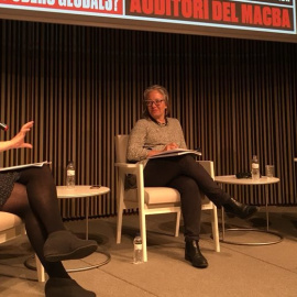 Ada Colau i Saska Saskia Sassen conversen al MACBA.