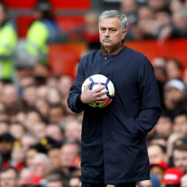 Jose Mourinho durante el encuentro que enfrentó el pasado 29 de abril al Manchester United con el Arsenal. /REUTERS