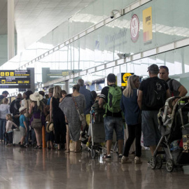 Comité de empresa de Iberia convoca huelga en El Prat entre 21 y 24 diciembre. / EFE