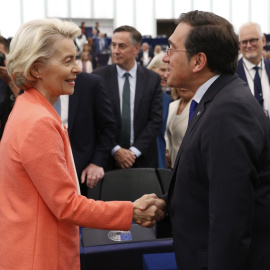 Von der Leyen y Albares