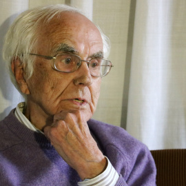 L'escriptor Josep Maria Espinàs en un moment de l'entrevista amb l'ACN el 2018.