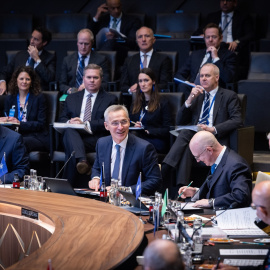 El Secretario General de la OTAN, Jens Stoltenberg, preside la reunión de ministros de Asuntos Exteriores de la OTAN, en Bruselas, a 3 de abril de 2024.